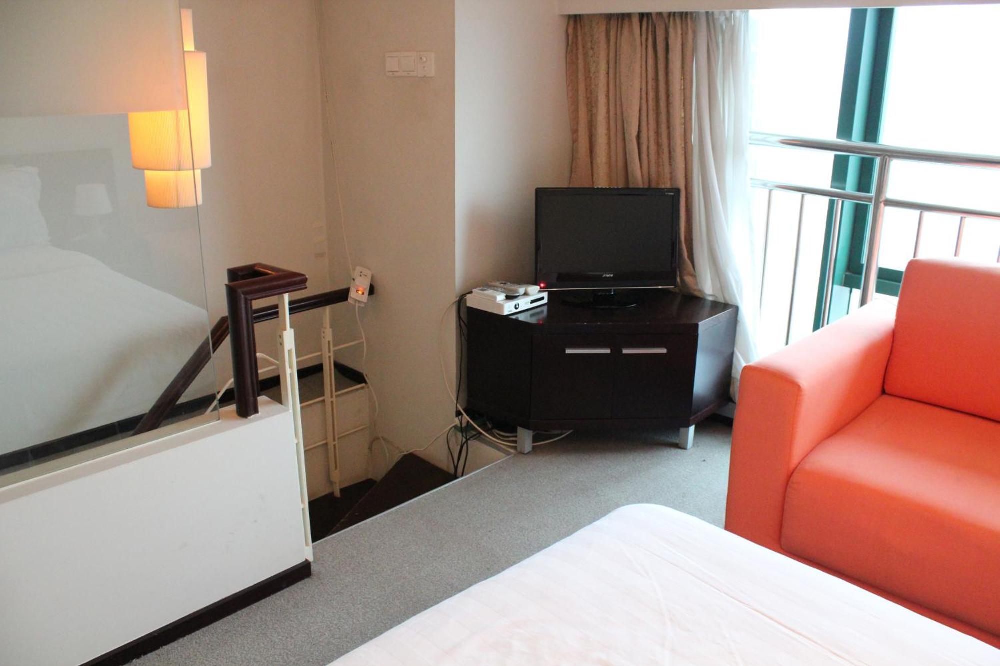 Shanghai Cosmo World Union Service Apartment Exterior photo